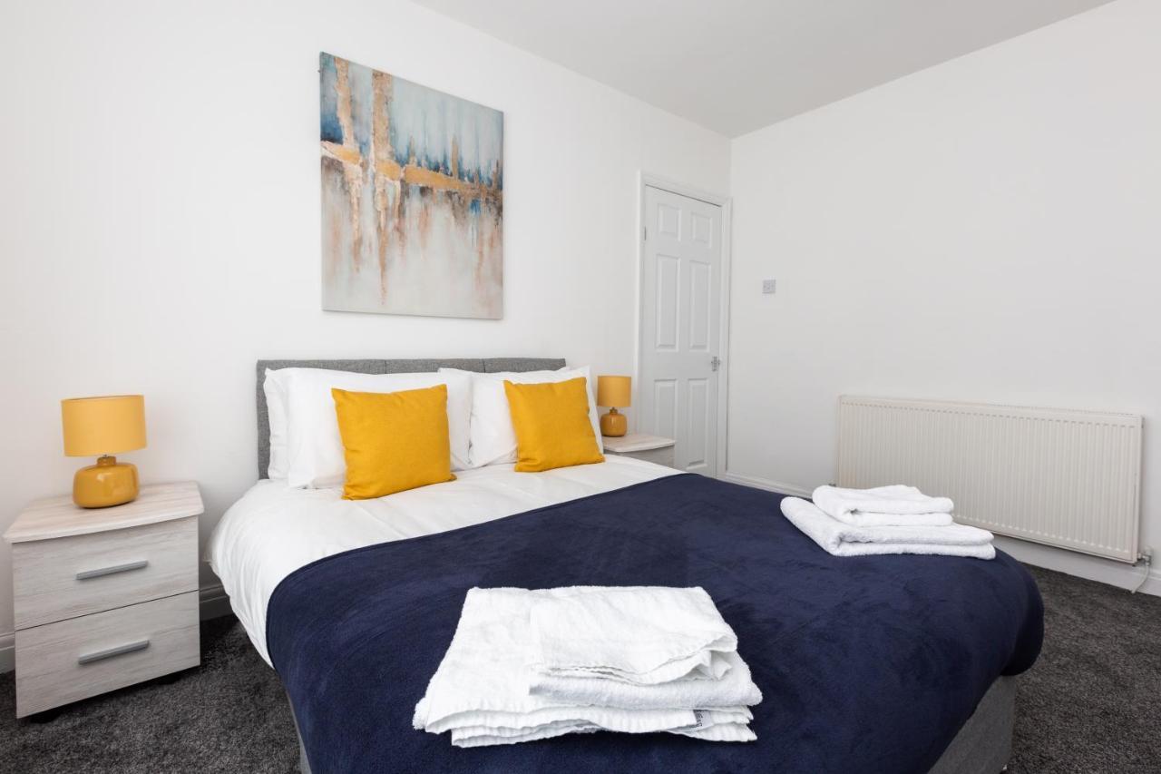 Connaught House - Wi-Fi, Parking, Contractors Villa Preston  Eksteriør billede