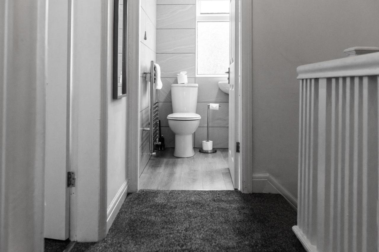 Connaught House - Wi-Fi, Parking, Contractors Villa Preston  Eksteriør billede