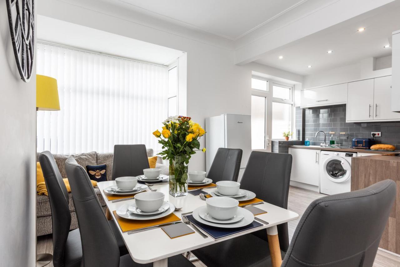 Connaught House - Wi-Fi, Parking, Contractors Villa Preston  Eksteriør billede